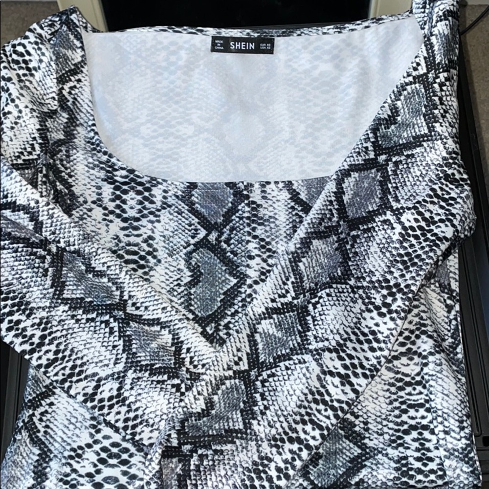 SHEIN top